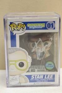 lot 20 image: FUNKO POP CONVENTION EXCLUSIVE 01 SIGNED BY STAN LEE WITH COA