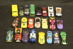 lot 15 image: TOTAL OF&nbsp 23 HOT WHEEL CARS  SEE PICS&nbsp