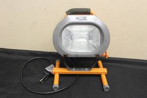 lot 60 image: HDX WORK LIGHT HP600P