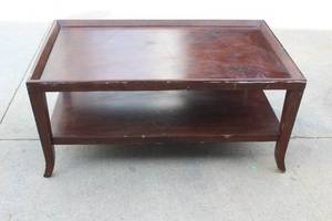 lot 31 image: WOODEN 2 TIER COFFEE TABLE 44L x 28W X x19H