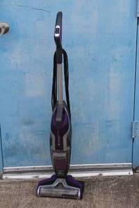 lot 33 image: BISSEL CROSSWAVE PET PRO 2306A