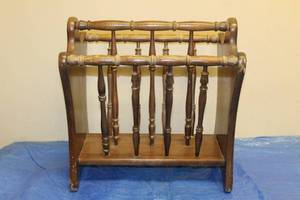 lot 46 image: VINTAGE MCM MAGAZINE RACK 18T