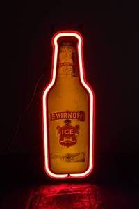 lot 53 image: SMIRNOFF ICE ELECTRIC BEER SIGN SIZE 32 TALL