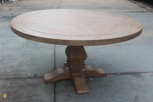 lot 80 image: SOLID WOOD PEDESTAL DINING TABLE 60 DIAM COASTER FINE FURNITURE