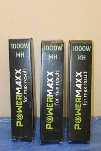 lot 8 image: 3 POWERMAXX 1000 WATT MH BULBS FOR GROW SYSTEMS