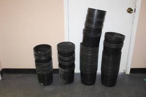 lot 10 image: GENEROUS AMOUNT OF PLASTIC CUSTOM AUTOMATED PRODUCTS GROW POTS 10 DEPTH
