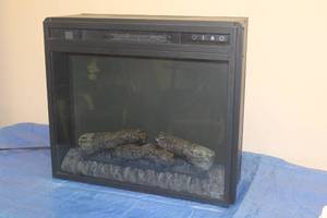 lot 79 image: PAITE ELECTRIC FIREPLACE INSERT ROOM HEATER EF1923
