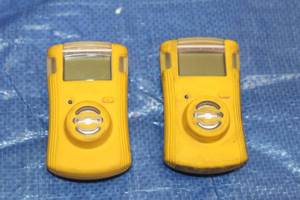 lot 97 image: 2 CLIP ON GAS DETECTORS MODEL SGC-H