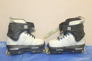 lot 154 image: NEW JACK ROLLER BLADES SIZE 8