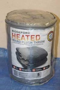 lot 158 image: BIDDEFORD HEATED MICRO PLUSH THROW MODEL OTJ