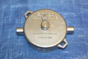 lot 170 image: GIRAD EQUIPMENT 3 STAINLESS STEELPIP CAP 3SC