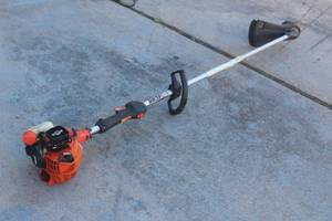 lot 187 image: ECHO SRM-225 GAS TRIMMER&nbsp