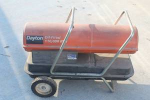 lot 199 image: DAYTON OIL FIRED 110,000 BTU HEATER