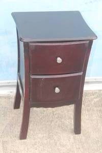 lot 204 image: AT HOME WOODEN 2 DRAWER SIDE TABLE NIGHT STAND 59987B