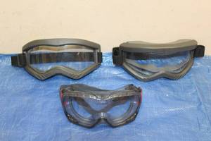 lot 221 image: TOTAL OF 3 PROTECTIVE SAFETY GOOGLES&nbsp