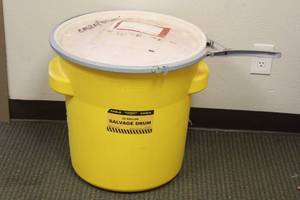 lot 34 image: EAGLE 20 YELLOW&nbsp GALLON SALVAGE DRUM ,1654&nbsp