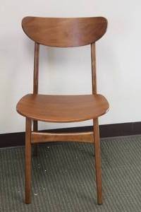 lot 97 image: WEST ELM WOOD CLASSIC CAFE DINING CHAIR 1464127&nbsp