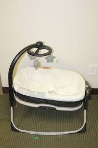 lot 107 image: GRACO PACK N PLY NEARBY SEAT PLAYARD BASSINET&nbsp