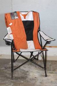 lot 125 image: LOGO BRANDS HIGH BACK TEXAS LONGHORN CHAIR ,218-13H, WITH CARRY BAG&nbsp