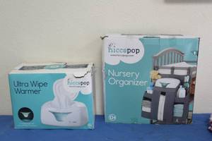 lot 154 image: HICCAPOP ULTRA WIPE WARMER AND NURSERY ORGANIZER