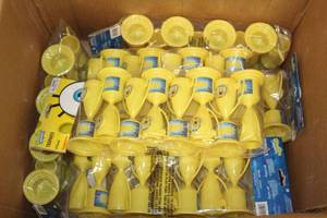 lot 166 image: GENEROUS AMOUNT OF SPONGEBOB SQUARE PANTS PLASTIC&nbsp TROPHIES&nbsp