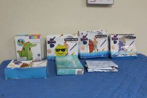 lot 203 image: LOT OF 7 INFALTABLE POOL FLOATS
