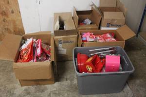 lot 216 image: GENEROUS AMOUNT OF VALENTINES DAY DECOR GREAT FOR&nbsp PARTIES AND OR RESELL TOTES AND BOXES INCLUDED