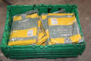 lot 226 image: GENEROUS AMOUNT OF PROTECTIVE INDUSTRIAL RAIN WEAR SUITS TOTE INCLUDED