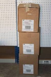 lot 233 image: 3 BOXES OF 3M FINE LINE MASKING TAPE REF 218