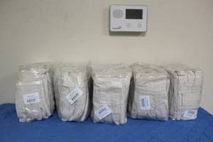 lot 200 image: LOT OF 5 PACKS HEAVY WEIGHT INDUSTRIAL COTTON GLOVES 12 PER PACK